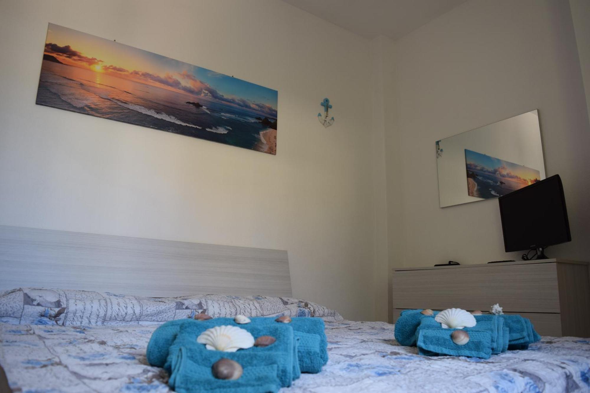 Appartamento Vista Mare A La Maddalena La Maddalena  Luaran gambar